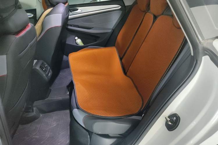 Used Volkswagen Lamando 2024 Lavida L 280TSI DSG Cool & Spicy Edition Left Rear Seat
