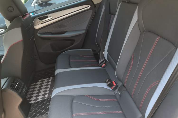 Used Volkswagen Lamando 2024 Lavida L 280TSI DSG Cool & Spicy Edition Left Rear Seat