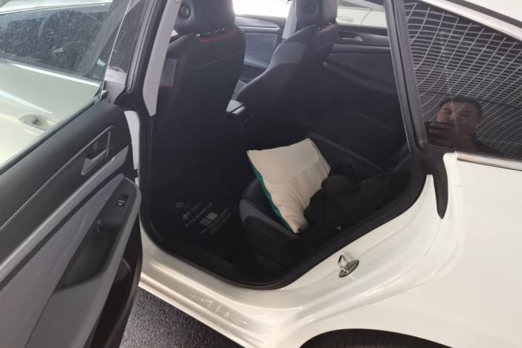 Used Volkswagen Lamando 2024 Lavida L 280TSI DSG Cool & Spicy Edition Left Rear Seat