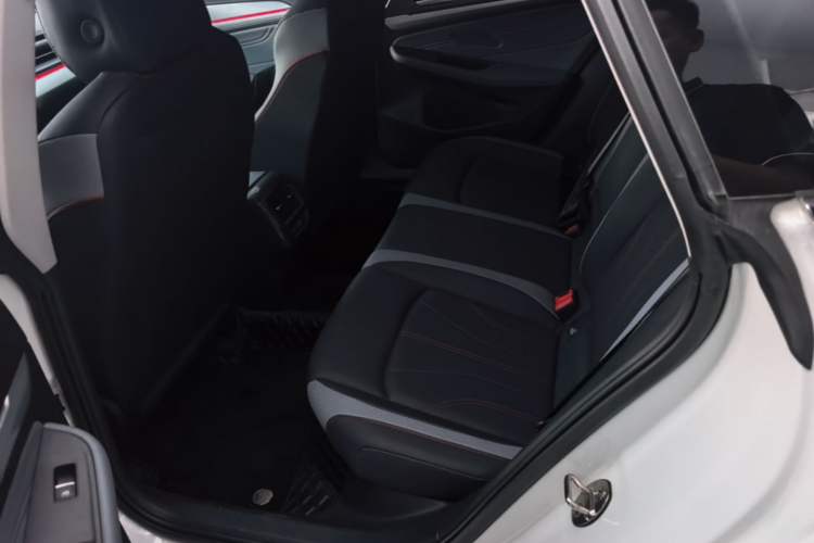 Used Volkswagen Lamando 2024 Lavida L 280TSI DSG Cool & Spicy Edition Left Rear Seat
