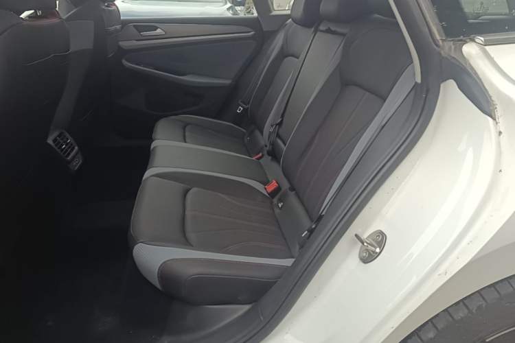 Used Volkswagen Lamando 2024 Lavida L 280TSI DSG Cool & Spicy Edition Left Rear Seat