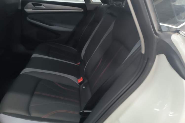 Used Volkswagen Lamando 2024 Lavida L 280TSI DSG Cool & Spicy Edition Left Rear Seat