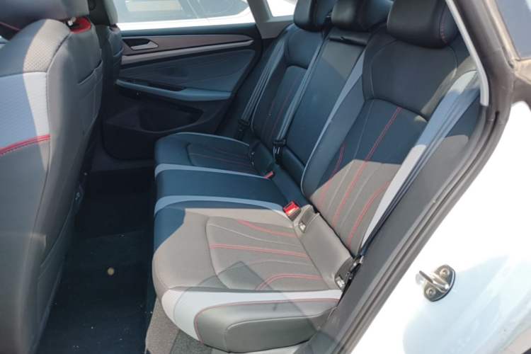 Used Volkswagen Lamando 2024 Lavida L 280TSI DSG Cool & Spicy Edition Left Rear Seat