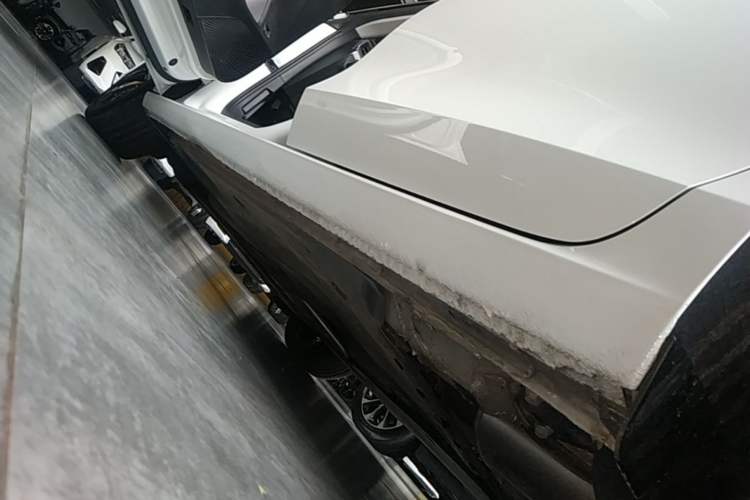 Used Volkswagen Lamando 2024 Lavida L 280TSI DSG Cool & Spicy Edition Left Side Sill