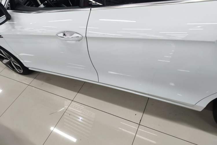 Used Volkswagen Lamando 2024 Lavida L 280TSI DSG Cool & Spicy Edition Left Side Sill