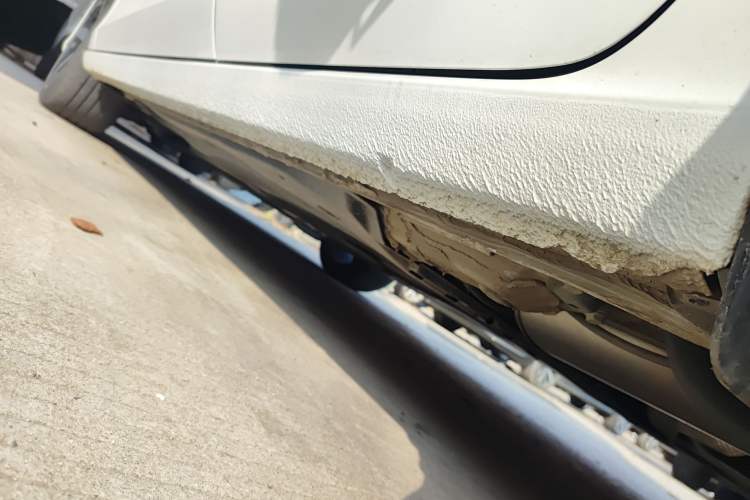 Used Volkswagen Lamando 2024 Lavida L 280TSI DSG Cool & Spicy Edition Left Side Sill