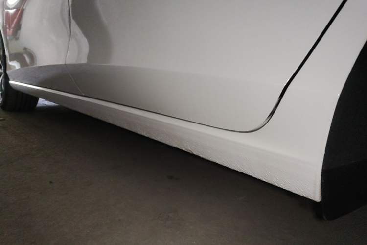 Used Volkswagen Lamando 2024 Lavida L 280TSI DSG Cool & Spicy Edition Left Side Sill