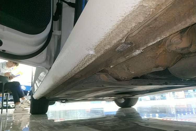 Used Volkswagen Lamando 2024 Lavida L 280TSI DSG Cool & Spicy Edition Left Side Sill