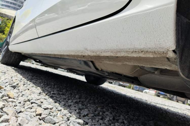 Used Volkswagen Lamando 2024 Lavida L 280TSI DSG Cool & Spicy Edition Left Side Sill