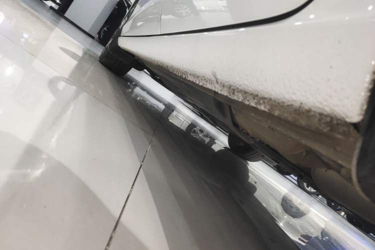 Used Volkswagen Lamando 2024 Lavida L 280TSI DSG Cool & Spicy Edition Left Side Sill