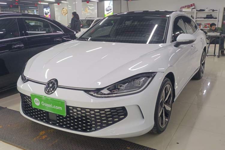 Used Volkswagen Lamando 2024 Lavida L 280TSI DSG Cool & Spicy Edition Guazi used car, China used car export, Used car for sale, Used  cars, Cheapest cars for sale
