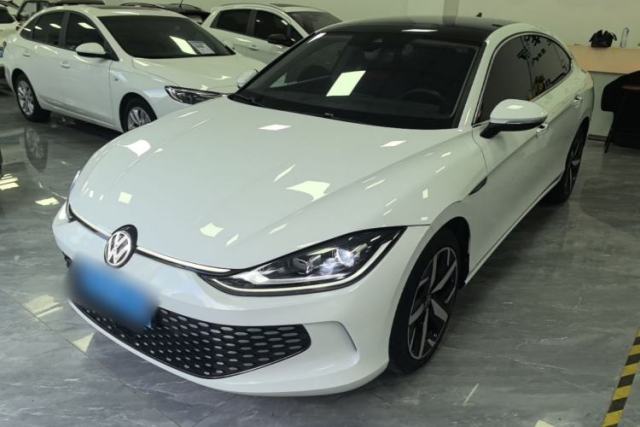 Ojetý Volkswagen Lamando 2024 Lavida L 280TSI DSG Cool & Spicy Edition