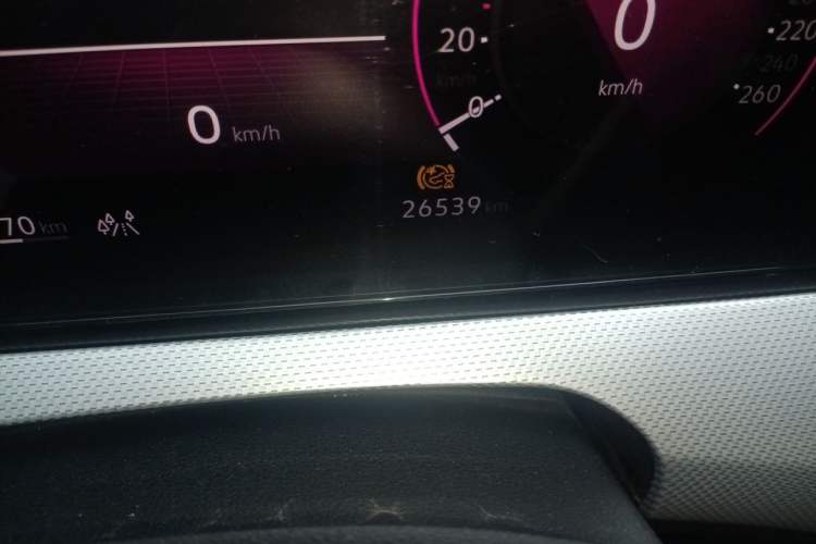 Used Volkswagen Lamando 2024 Lavida L 280TSI DSG Cool & Spicy Edition Odometer Close Up