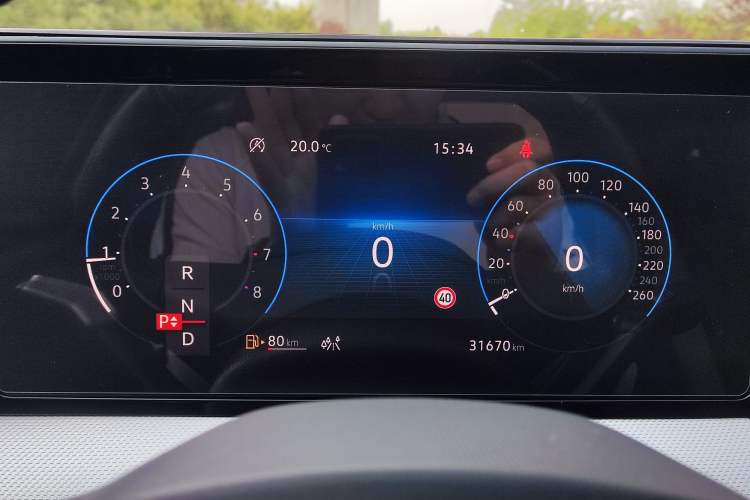 Used Volkswagen Lamando 2024 Lavida L 280TSI DSG Cool & Spicy Edition Odometer Close Up