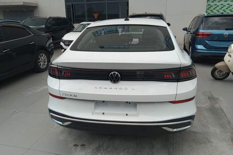 Used Volkswagen Lamando 2024 Lavida L 280TSI DSG Cool & Spicy Edition Rear