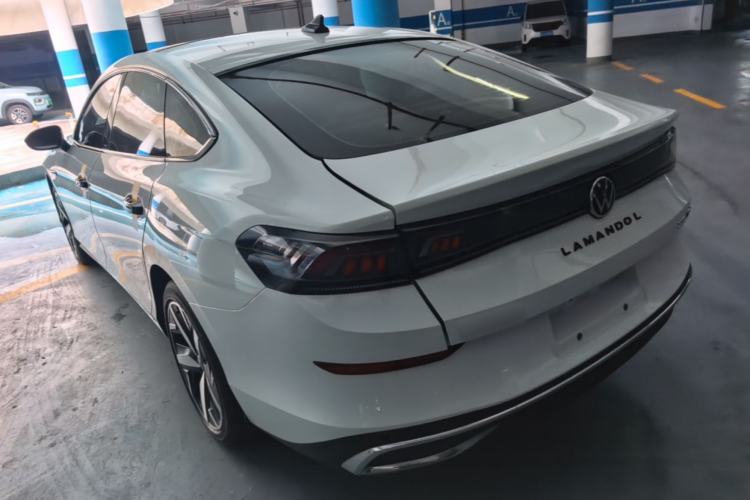 Used Volkswagen Lamando 2024 Lavida L 280TSI DSG Cool & Spicy Edition Rear Left 45 Deg