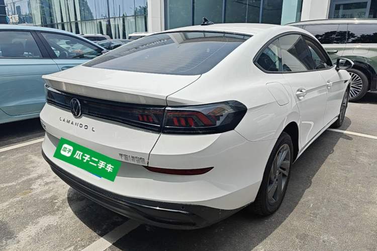 Used Volkswagen Lamando 2024 Lingdu L 200TSI DSG Trendy & Spicy Edition Rear Right 45 Deg