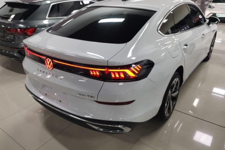 Used Volkswagen Lamando 2024 Lavida L 280TSI DSG Cool & Spicy Edition Rear Right 45 Deg