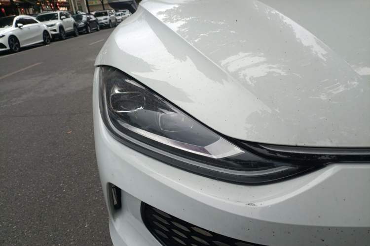 Used Volkswagen Lamando 2024 Lavida L 280TSI DSG Cool & Spicy Edition Right Front Headlight