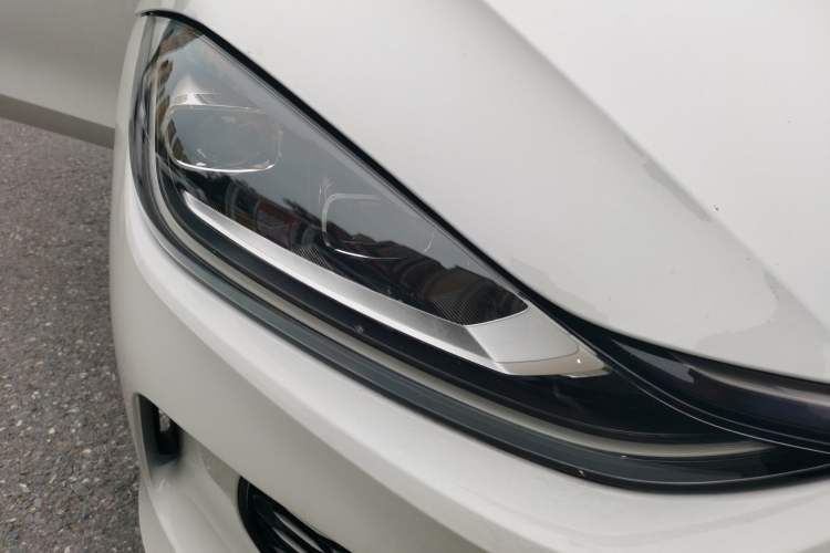 Used Volkswagen Lamando 2024 Lavida L 280TSI DSG Cool & Spicy Edition Right Front Headlight