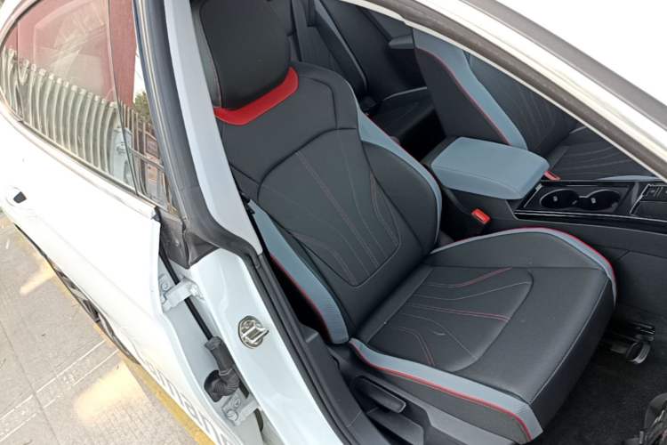 Used Volkswagen Lamando 2024 Lavida L 280TSI DSG Cool & Spicy Edition Right Front Seat