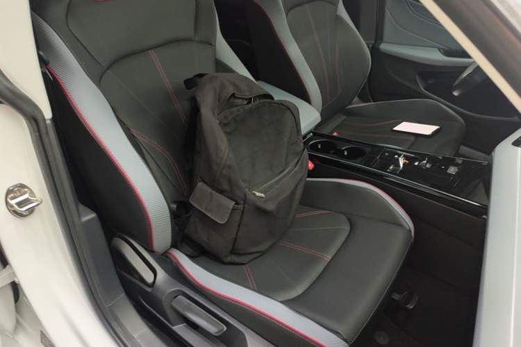 Used Volkswagen Lamando 2024 Lavida L 280TSI DSG Cool & Spicy Edition Right Front Seat