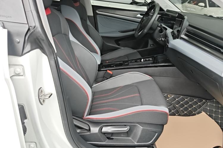 Used Volkswagen Lamando 2024 Lavida L 280TSI DSG Cool & Spicy Edition Right Front Seat