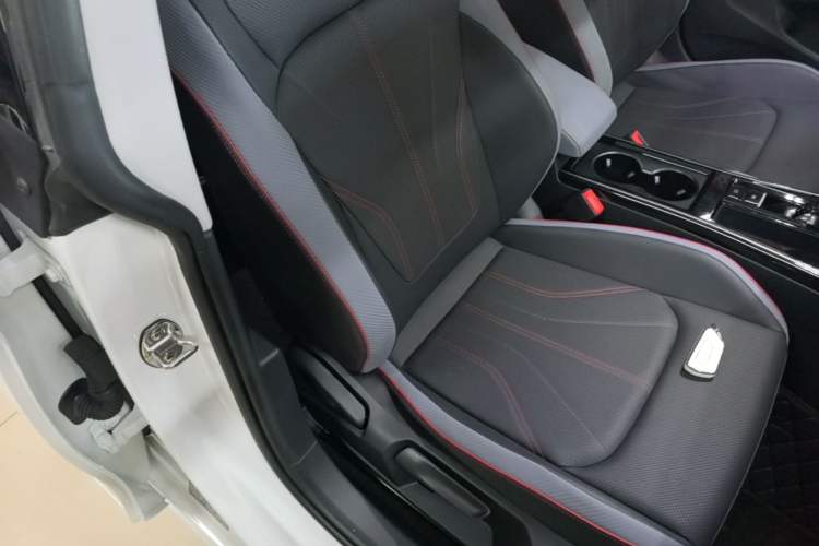 Used Volkswagen Lamando 2024 Lavida L 280TSI DSG Cool & Spicy Edition Right Front Seat