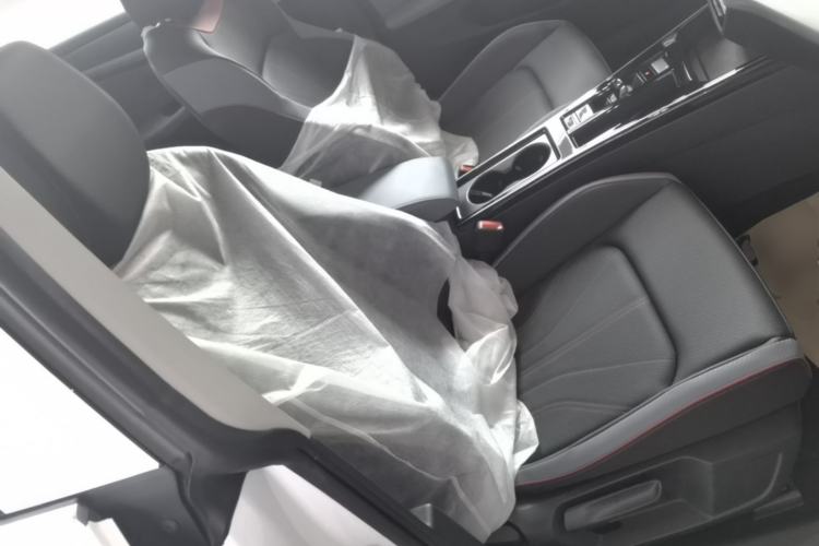 Used Volkswagen Lamando 2024 Lavida L 280TSI DSG Cool & Spicy Edition Right Front Seat