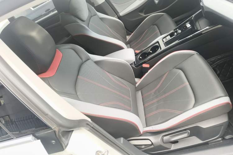 Used Volkswagen Lamando 2024 Lavida L 280TSI DSG Cool & Spicy Edition Right Front Seat