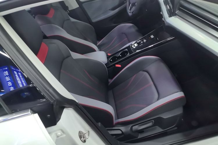 Used Volkswagen Lamando 2024 Lavida L 280TSI DSG Cool & Spicy Edition Right Front Seat