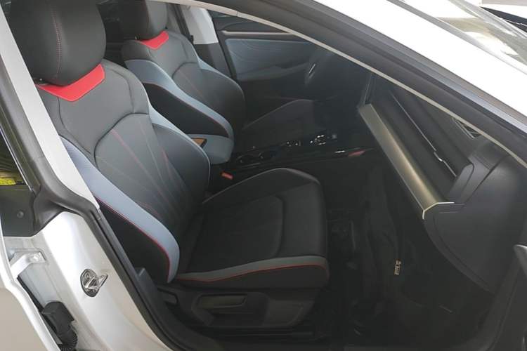 Used Volkswagen Lamando 2024 Lavida L 280TSI DSG Spicy Edition Right Front Seat