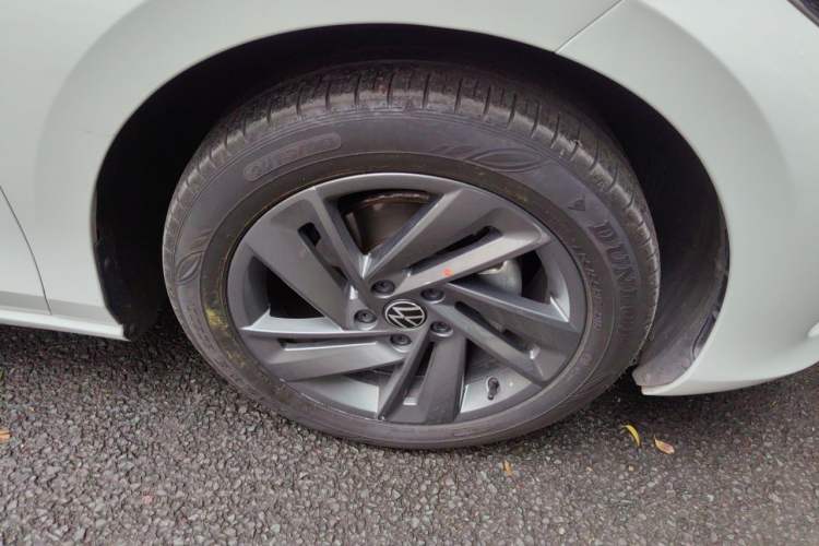 Used Volkswagen Lamando 2024 Lavida L 280TSI DSG Spicy Edition Right Front Wheel Hub