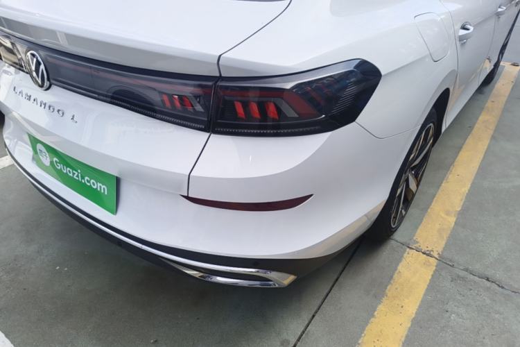 Used Volkswagen Lamando 2024 Lavida L 280TSI DSG Cool & Spicy Edition Right Rear Taillight