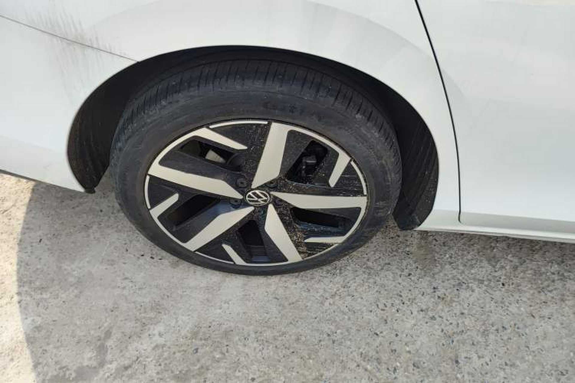 Used Volkswagen Lamando 2024 Lavida L 280TSI DSG Cool & Spicy Edition Right Rear Wheel Hub