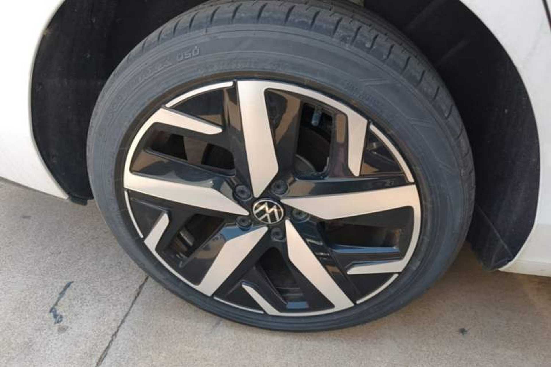 Used Volkswagen Lamando 2024 Lavida L 280TSI DSG Cool & Spicy Edition Right Rear Wheel Hub