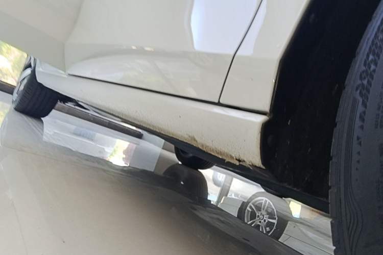Used Volkswagen Lamando 2024 Lavida L 280TSI DSG Cool & Spicy Edition Right Side Sill