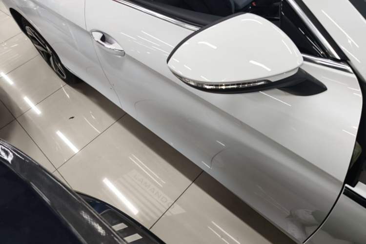 Used Volkswagen Lamando 2024 Lavida L 280TSI DSG Cool & Spicy Edition Right Side Sill