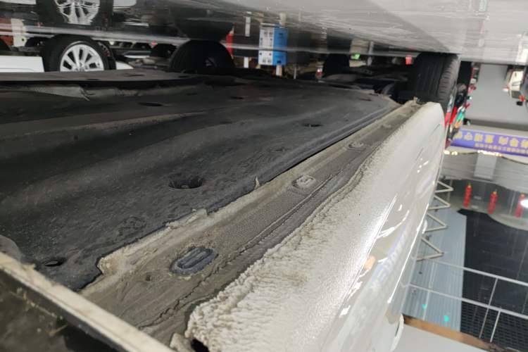 Used Volkswagen Lamando 2024 Lavida L 280TSI DSG Spicy Edition Right Side Sill