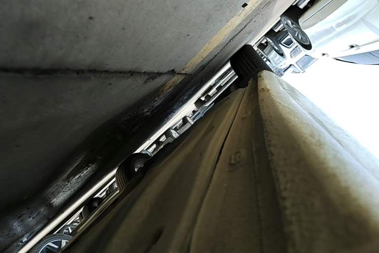 Used Volkswagen Lamando 2024 Lingdu L 200TSI DSG Trendy & Spicy Edition Right Side Sill