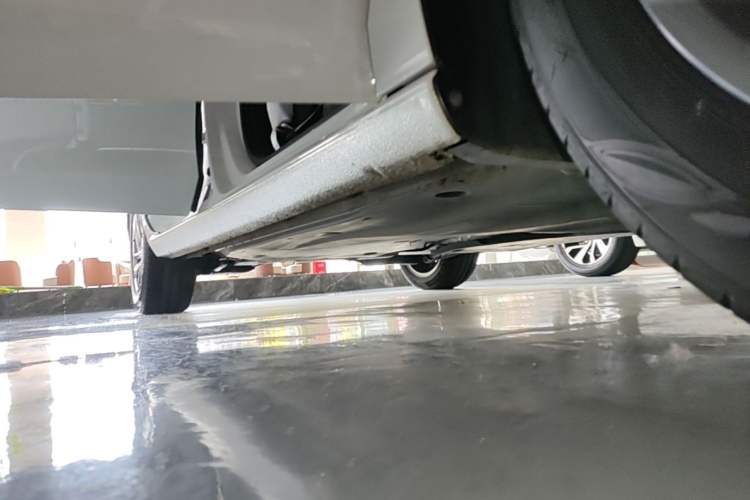 Used Volkswagen Lamando 2024 Lavida L 280TSI DSG Spicy Edition Right Side Sill