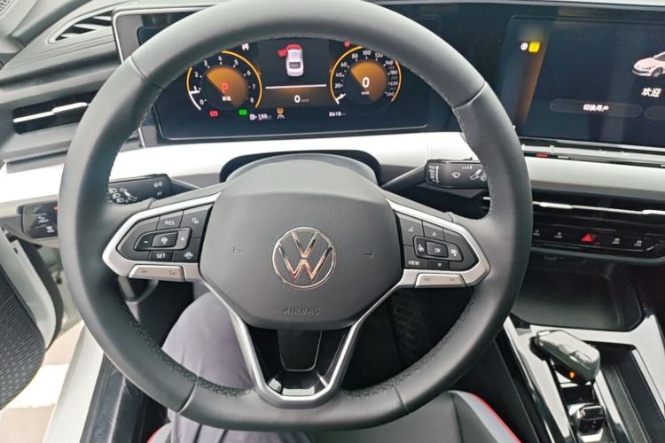 Used Volkswagen Lamando 2024 Lavida L 280TSI DSG Spicy Edition Steering Wheel