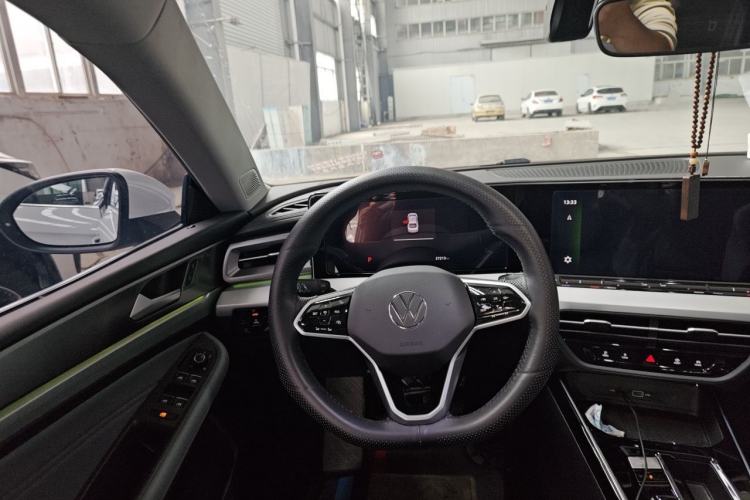 Used Volkswagen Lamando 2024 Lavida L 280TSI DSG Cool & Spicy Edition Steering Wheel