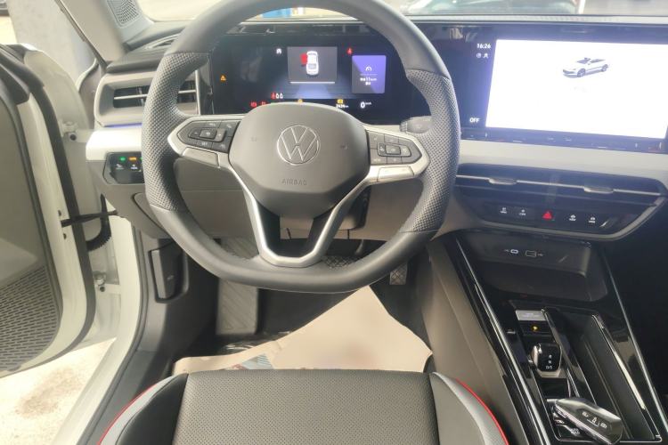 Used Volkswagen Lamando 2024 Lavida L 280TSI DSG Cool & Spicy Edition Steering Wheel