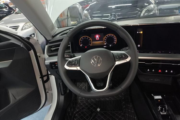 Used Volkswagen Lamando 2024 Lavida L 280TSI DSG Spicy Edition Steering Wheel