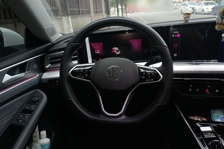 Used Volkswagen Lamando 2024 Lavida L 280TSI DSG Cool & Spicy Edition Steering Wheel