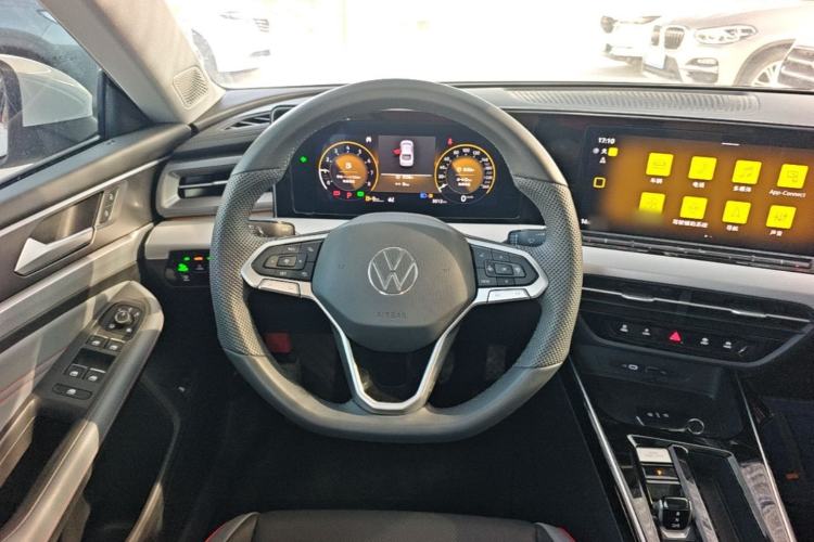 Used Volkswagen Lamando 2024 Lavida L 280TSI DSG Cool & Spicy Edition Steering Wheel
