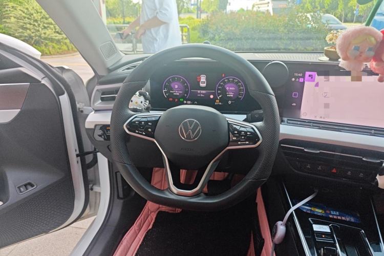 Used Volkswagen Lamando 2024 Lavida L 280TSI DSG Cool & Spicy Edition Steering Wheel