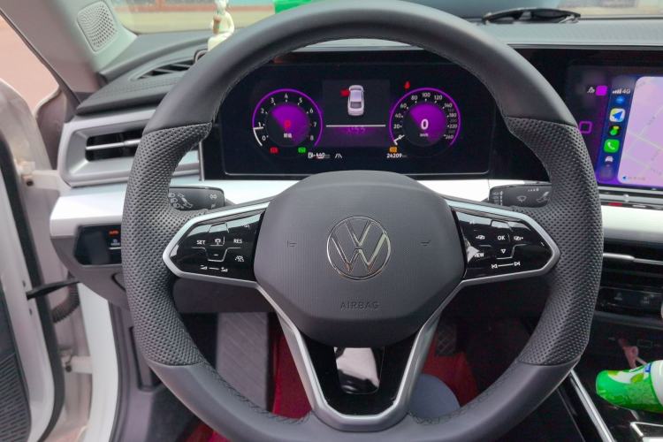 Used Volkswagen Lamando 2024 Lavida L 280TSI DSG Cool & Spicy Edition Steering Wheel