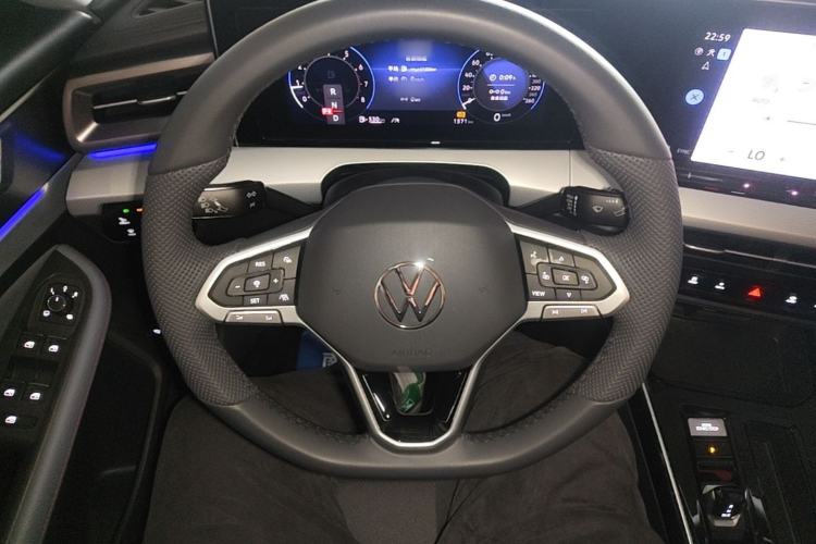 Used Volkswagen Lamando 2024 Lavida L 280TSI DSG Cool & Spicy Edition Steering Wheel